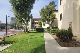 7735 Newman Ave, Huntington Beach, CA 92647 - Photo 15