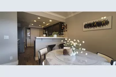 7735 Newman Avenue #104, Huntington Beach, CA 92647 - Photo 5