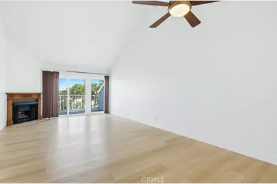 955 E 3rd Street, Long Beach, CA 90802 - Photo 9