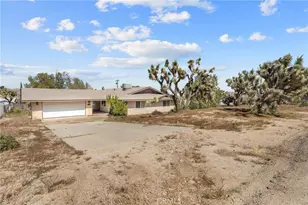 56620 Hidden Gold Dr, Yucca Valley, CA 92284 - Photo 3