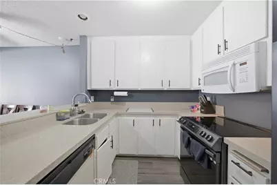 2900 Madison #D17, Fullerton, CA 92831 - Photo 9