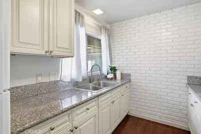 1067 S Citron #48, Anaheim, CA 92805 - Photo 11