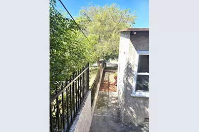 1830 Stanley Avenue, Signal Hill, CA 90755 - Photo 21