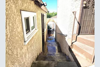 1830 Stanley Avenue, Signal Hill, CA 90755 - Photo 25