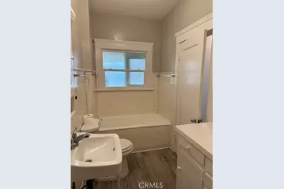 1025 Locust Avenue, Long Beach, CA 90813 - Photo 41