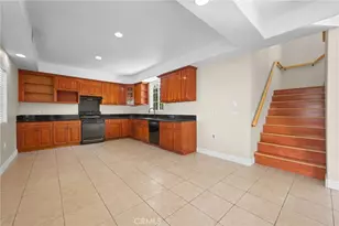 2057 Bush, Santa Ana, CA 92706 - Photo 15