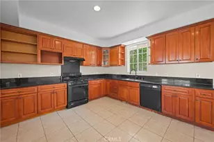 2057 Bush, Santa Ana, CA 92706 - Photo 17