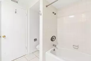 3210 Val Verde, Long Beach, CA 90808 - Photo 43