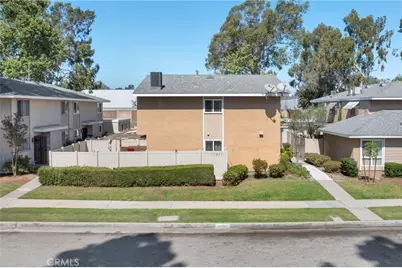 13451 1/4 Village, Cerritos, CA 90703 - Photo 37