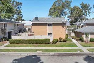 13451 1/4 Village, Cerritos, CA 90703 - Photo 37