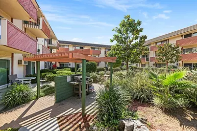 5585 E Pacific Coast Highway #354, Long Beach, CA 90804 - Photo 3