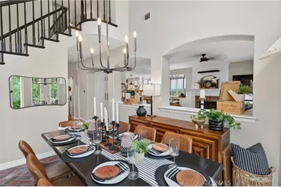 21352 Silvertree Lane, Rancho Santa Margarita, CA 92679 - Photo 15