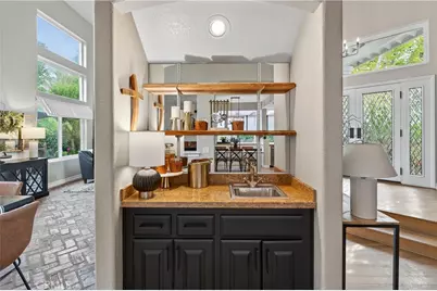 21352 Silvertree Lane, Rancho Santa Margarita, CA 92679 - Photo 17