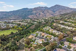21352 Silvertree Ln, Rancho Santa Margarita, CA 92679 - Photo 69
