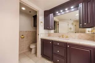 525 E Seaside Way, Long Beach, CA 90802 - Photo 27