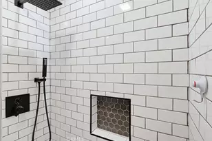 5847 Silva St, Lakewood, CA 90713 - Photo 37