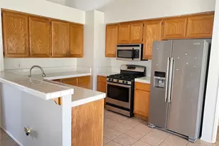 14351 Via Roca, Victorville, CA 92392 - Photo 5