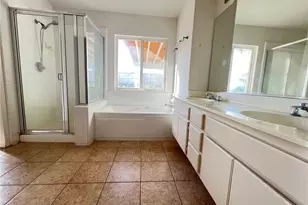 14351 Via Roca, Victorville, CA 92392 - Photo 13