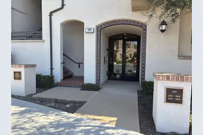 220 Buena Vida #308, Brea, CA 92823 - Photo 5