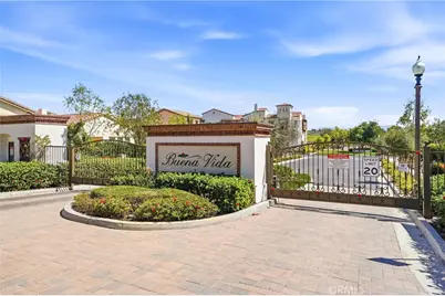 220 Buena Vida Drive #308, Brea, CA 92823 - Photo 3