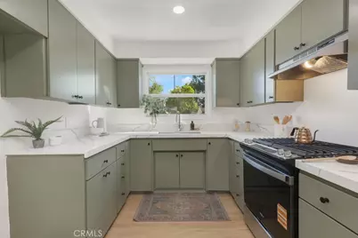 16125 Haynes Street, Van Nuys, CA 91406 - Photo 3