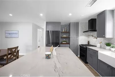 8326 Fontainbleau Way, Cypress, CA 90630 - Photo 15
