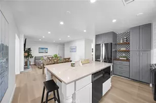 8326 Fontainbleau Way, Cypress, CA 90630 - Photo 15