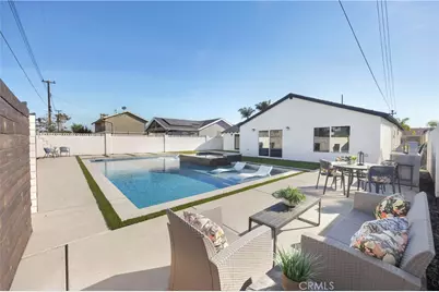 8326 Fontainbleau Way, Cypress, CA 90630 - Photo 43