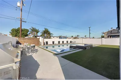 8326 Fontainbleau Way, Cypress, CA 90630 - Photo 47