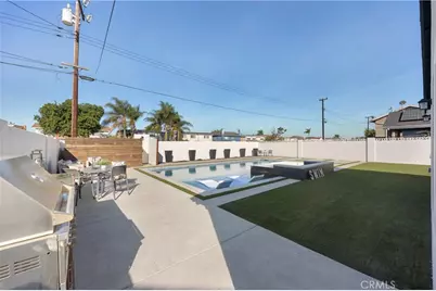 8326 Fontainbleau Way, Cypress, CA 90630 - Photo 45