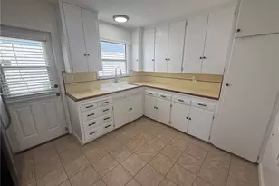 221 Angelo Walk, Long Beach, CA 90803 - Photo 5