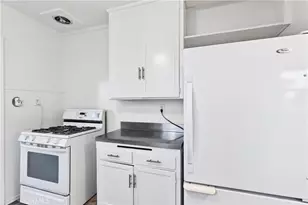 3202 Eckleson St, Lakewood, CA 90712 - Photo 5