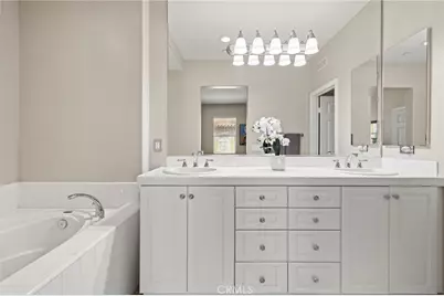 234 Lonetree, Irvine, CA 92603 - Photo 25