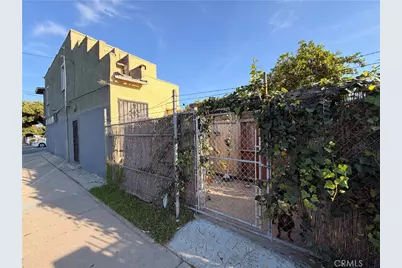 601 S Record Avenue, Los Angeles, CA 90023 - Photo 17