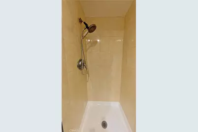 10773 Magnolia Avenue #102, Anaheim, CA 92804 - Photo 15