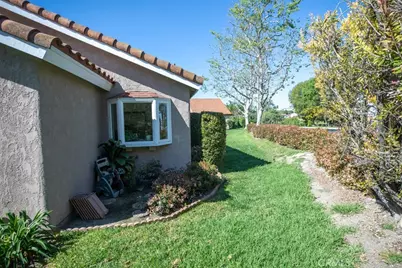 27671 Via Granados, Mission Viejo, CA 92692 - Photo 35