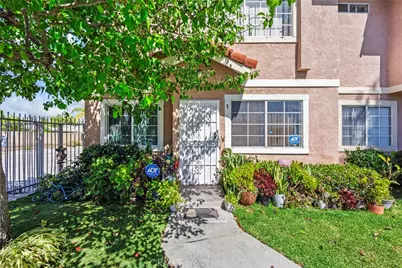 6535 72 Nd #1, Paramount, CA 90723 - Photo 1