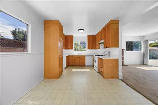 19016 Schoenborn, Northridge, CA 91324 - Photo 9