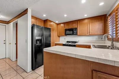 10401 Hammontree, Garden Grove, CA 92843 - Photo 11