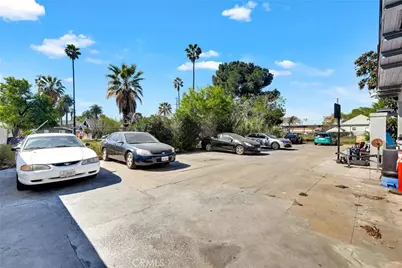 551 W 7th, San Bernardino, CA 92410 - Photo 13