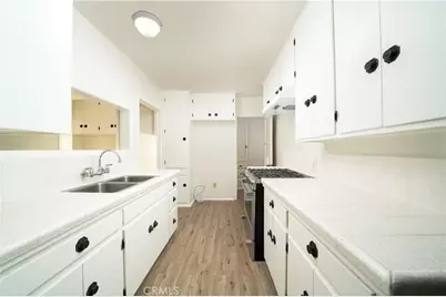 6049 Autry, Lakewood, CA 90712 - Photo 9