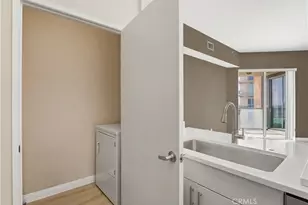 488 E Ocean, Long Beach, CA 90802 - Photo 11