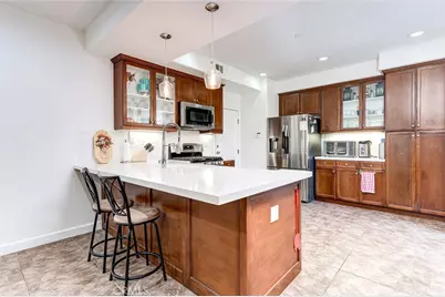 15220 Cambridge, Tustin, CA 92782 - Photo 5