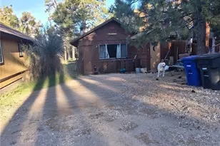 727 Holmes, Sugarloaf, CA 92386 - Photo 1