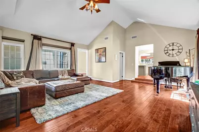 11872 Reagan, Los Alamitos, CA 90720 - Photo 9