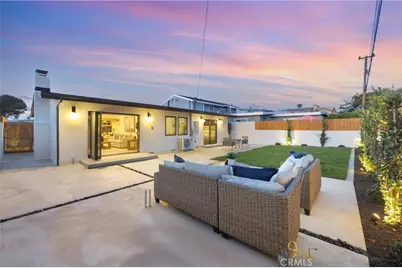 900 Catalina Avenue, Seal Beach, CA 90740 - Photo 35