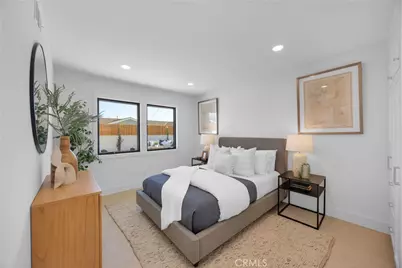 900 Catalina Avenue, Seal Beach, CA 90740 - Photo 25