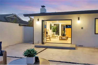 900 Catalina Avenue, Seal Beach, CA 90740 - Photo 33