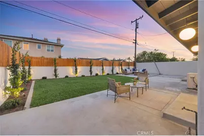 900 Catalina Avenue, Seal Beach, CA 90740 - Photo 31
