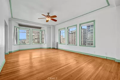 800 E Ocean Boulevard #902, Long Beach, CA 90802 - Photo 3
